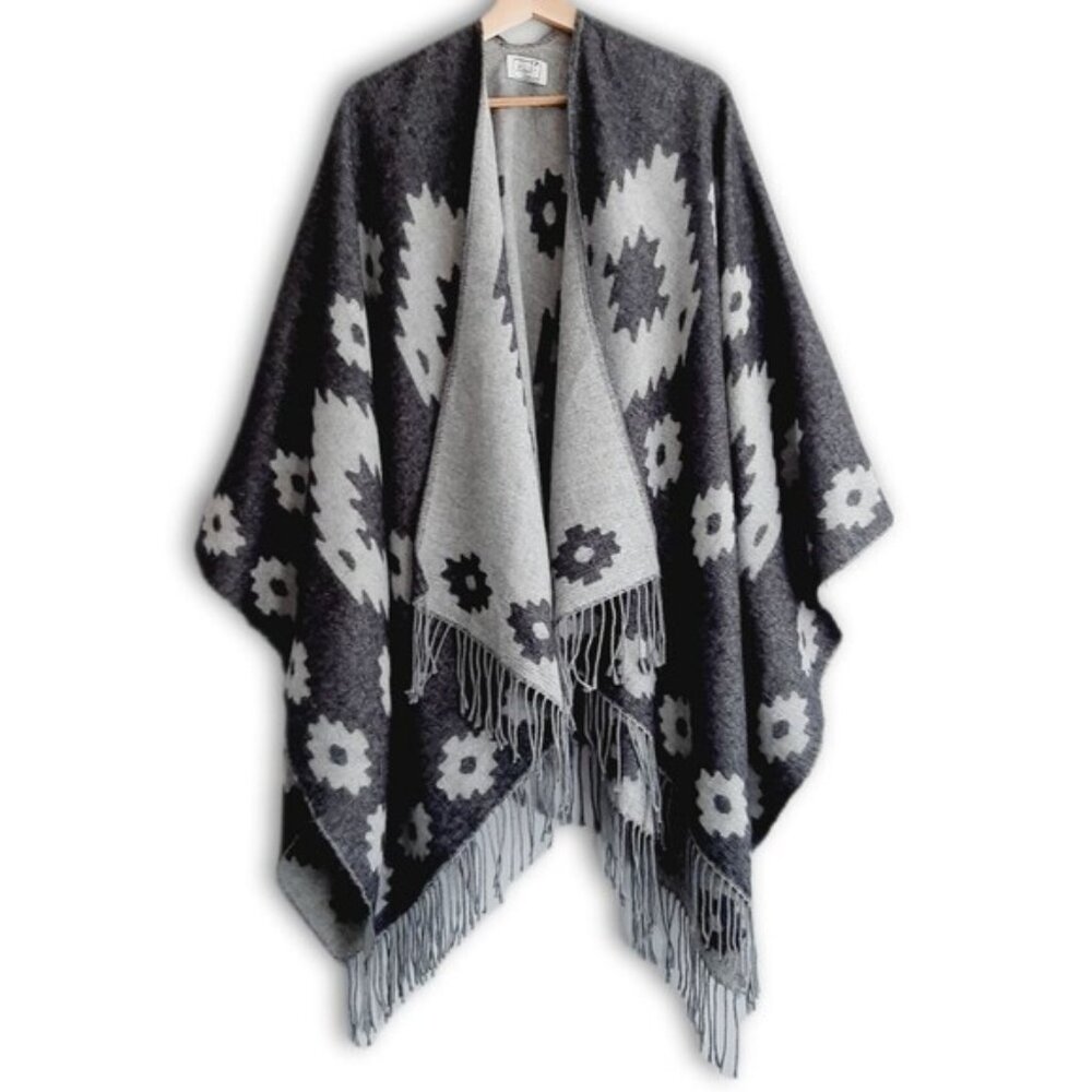 ZIGHILLI | Italy Tribal Southwestern Aztec Fine Knit Open Front Poncho Wrap Gray
